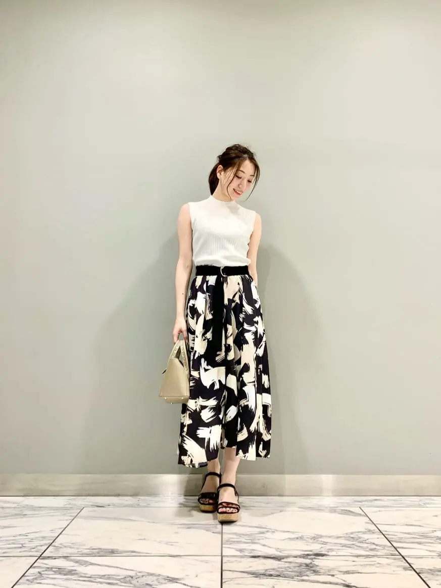 GRACE CONTINENTAL The Banquet eri コーディネート画像