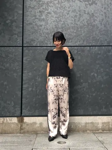 GRACE CONTINENTAL The Banquet 尾田亜沙美 コーディネート画像