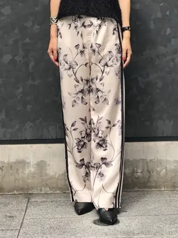 GRACE CONTINENTAL The Banquet 尾田亜沙美 コーディネート画像