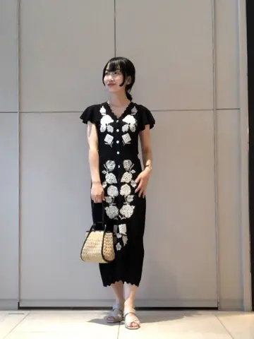 GRACE CONTINENTAL The Banquet 尾田亜沙美 コーディネート画像