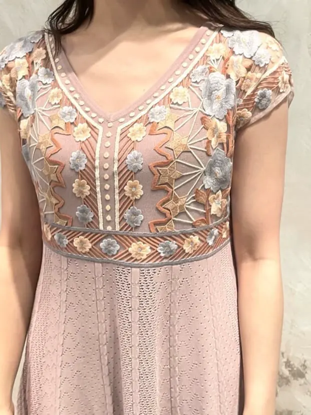 GRACE CONTINENTAL The Banquet Suzuka コーディネート画像