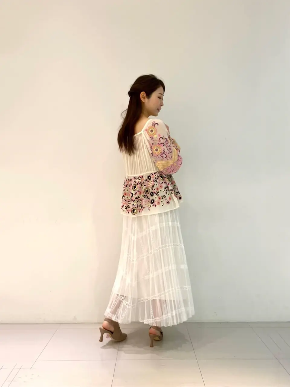 GRACE CONTINENTAL The Banquet Aya. コーディネート画像