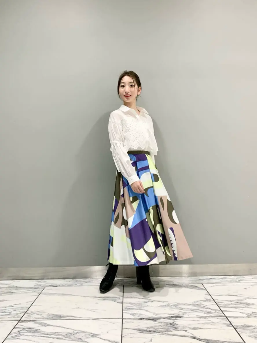 GRACE CONTINENTAL The Banquet eri コーディネート画像