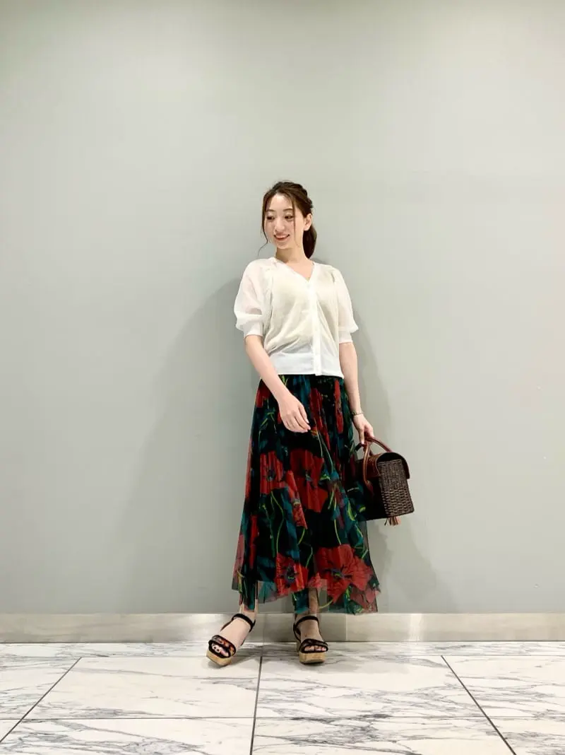 GRACE CONTINENTAL The Banquet eri コーディネート画像