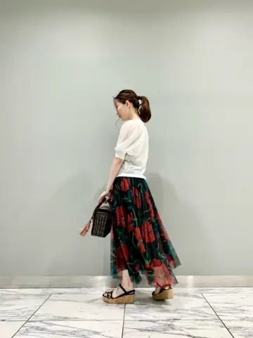 GRACE CONTINENTAL The Banquet eri コーディネート画像