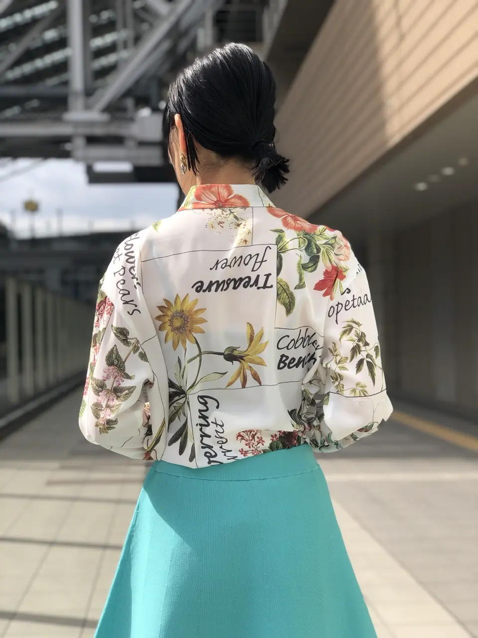 GRACE CONTINENTAL The Banquet 尾田亜沙美 コーディネート画像