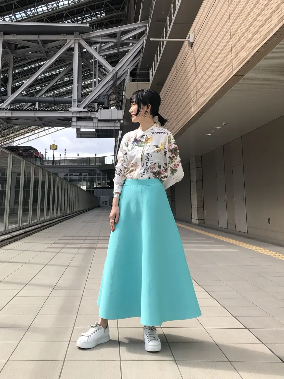 GRACE CONTINENTAL The Banquet 尾田亜沙美 コーディネート画像