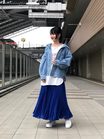 GRACE CONTINENTAL The Banquet 尾田亜沙美 コーディネート画像