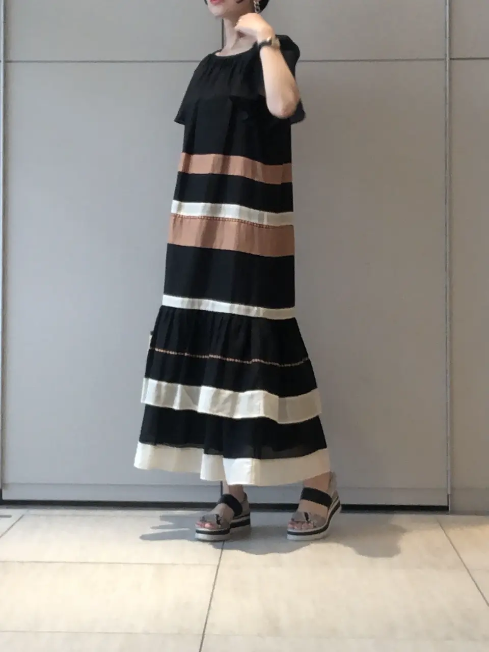 GRACE CONTINENTAL The Banquet 尾田亜沙美 コーディネート画像