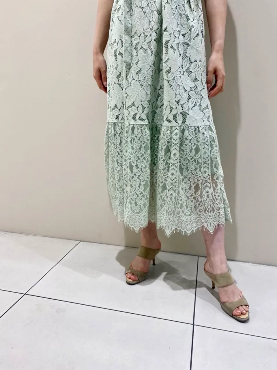 GRACE CONTINENTAL The Banquet Aya. コーディネート画像