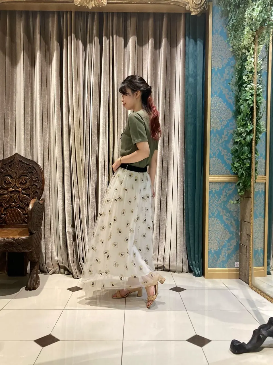 GRACE CONTINENTAL The Banquet FUKUSHIMA YURIE コーディネート画像