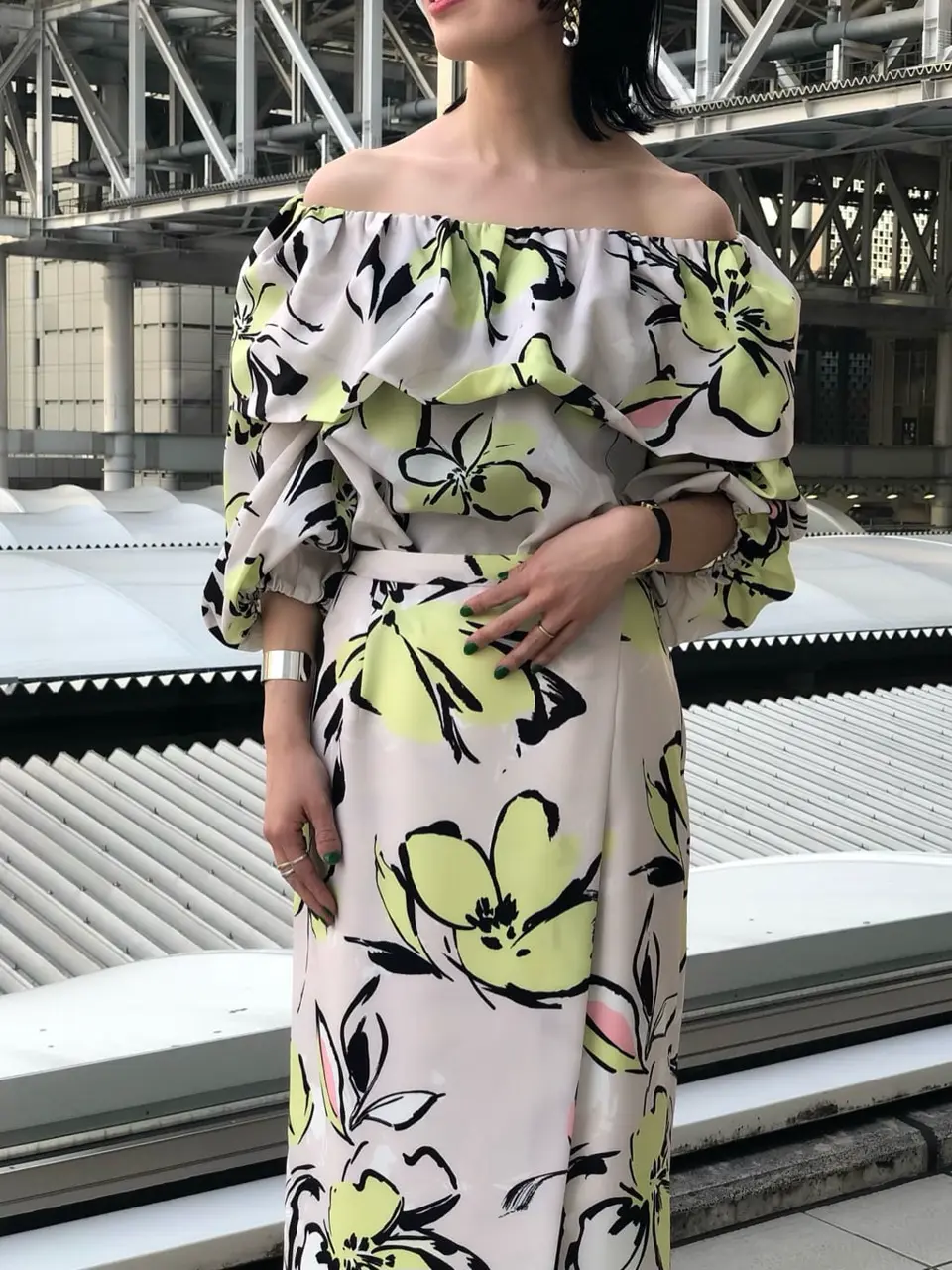 GRACE CONTINENTAL The Banquet 尾田亜沙美 コーディネート画像