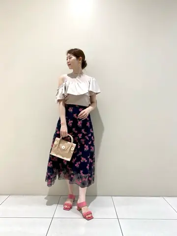 GRACE CONTINENTAL The Banquet Aya. コーディネート画像