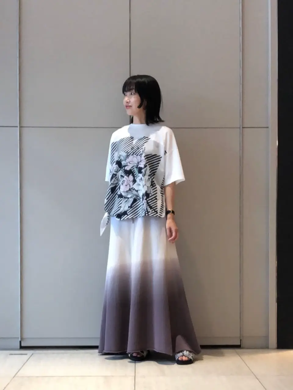 GRACE CONTINENTAL The Banquet 尾田亜沙美 コーディネート画像