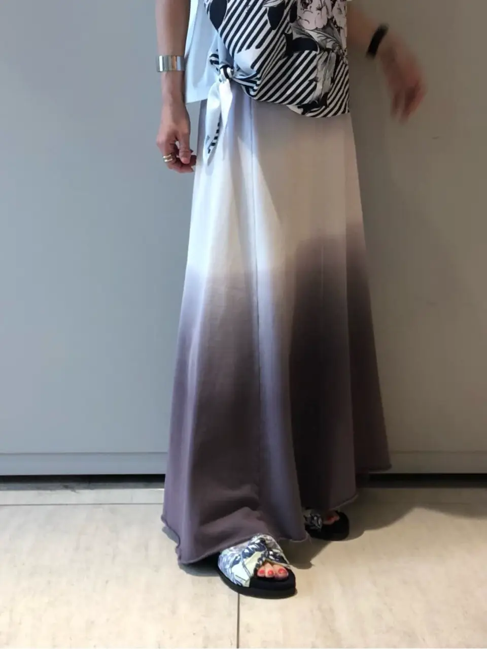 GRACE CONTINENTAL The Banquet 尾田亜沙美 コーディネート画像