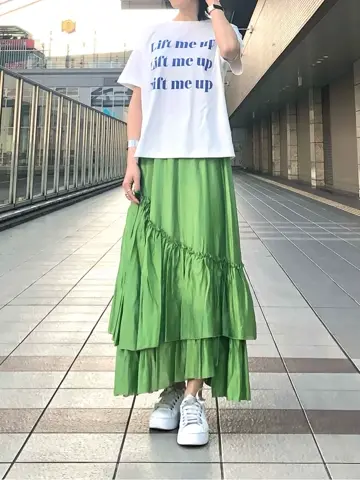 GRACE CONTINENTAL The Banquet 尾田亜沙美 コーディネート画像