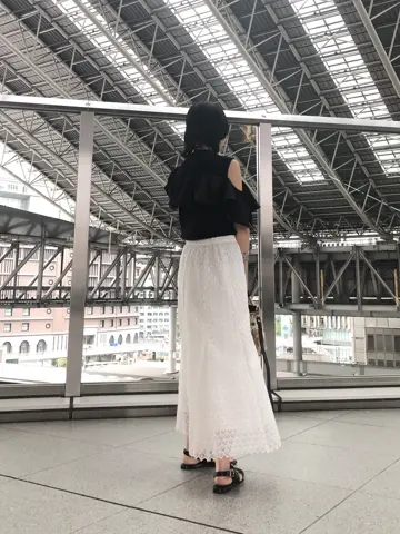 GRACE CONTINENTAL The Banquet 尾田亜沙美 コーディネート画像