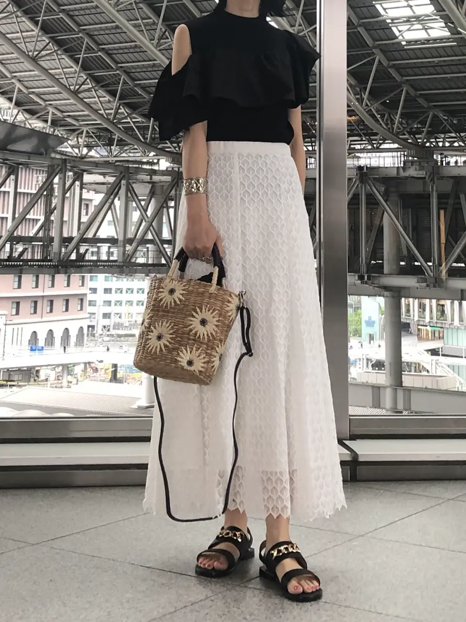 GRACE CONTINENTAL The Banquet 尾田亜沙美 コーディネート画像