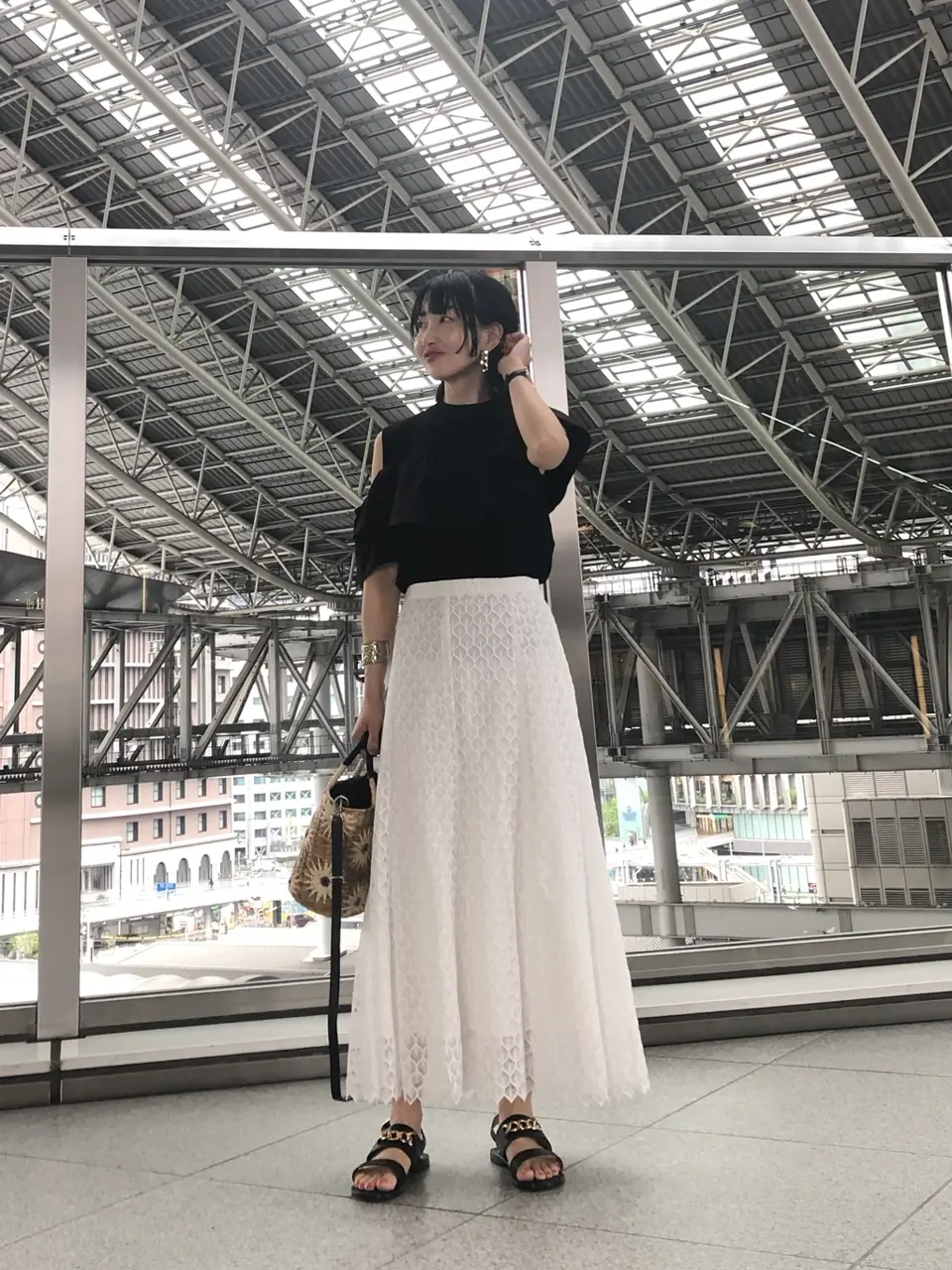 GRACE CONTINENTAL The Banquet 尾田亜沙美 コーディネート画像