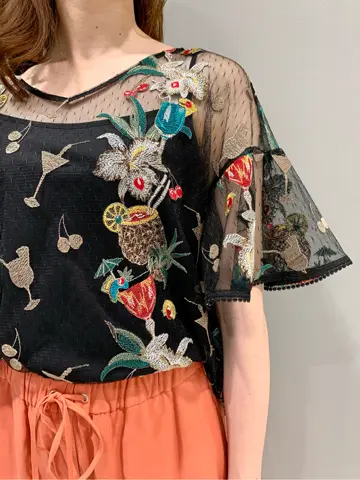 GRACE CONTINENTAL The Banquet eri コーディネート画像