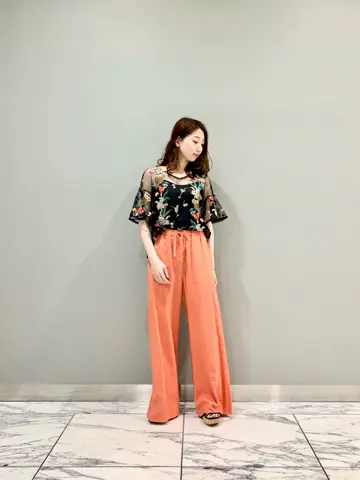 GRACE CONTINENTAL The Banquet eri コーディネート画像