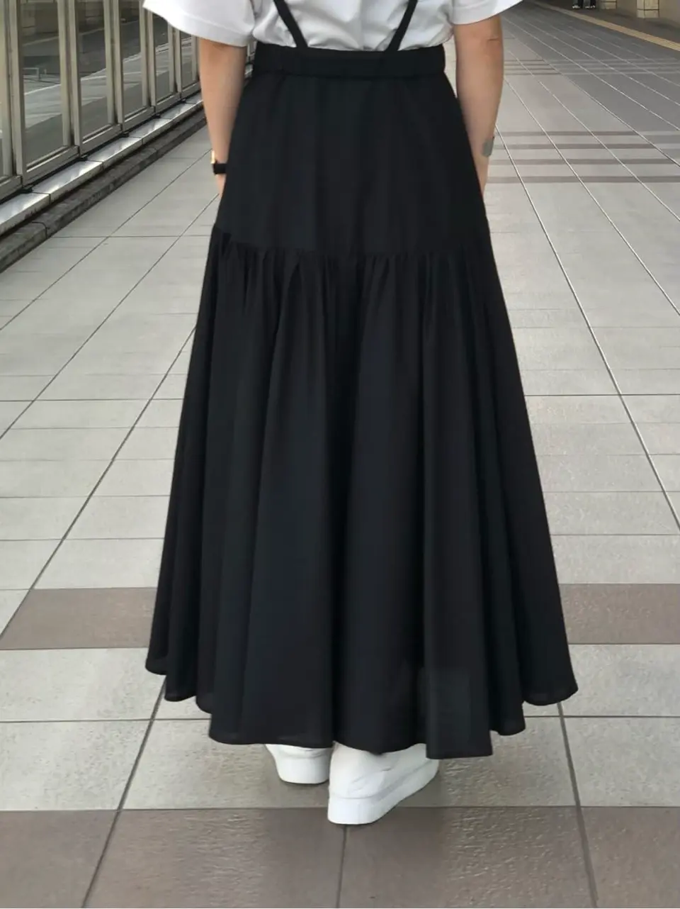 GRACE CONTINENTAL The Banquet 尾田亜沙美 コーディネート画像