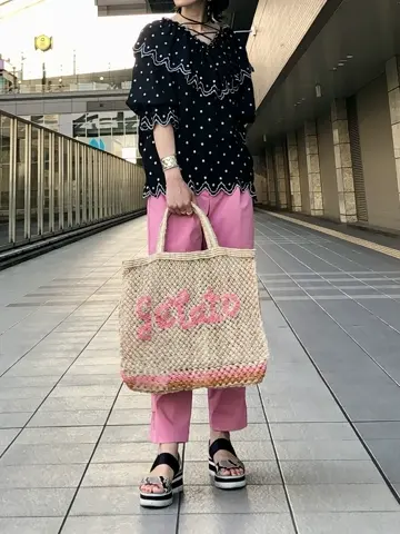 GRACE CONTINENTAL The Banquet 尾田亜沙美 コーディネート画像