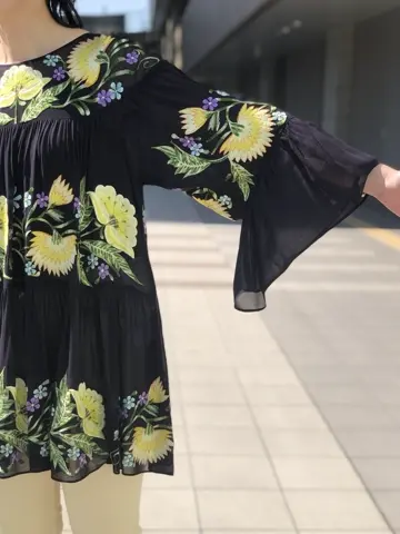 GRACE CONTINENTAL The Banquet 尾田亜沙美 コーディネート画像