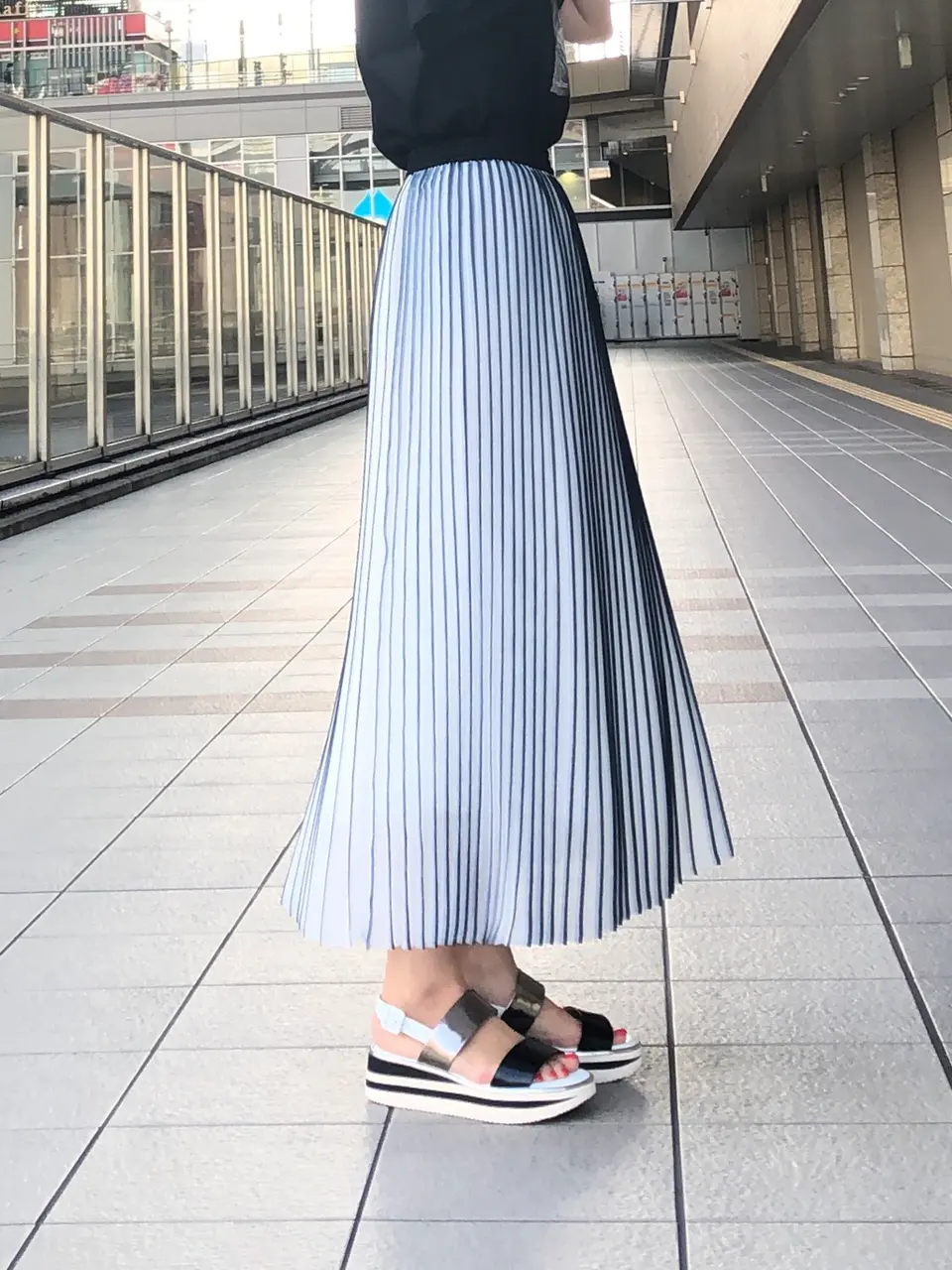 GRACE CONTINENTAL The Banquet 尾田亜沙美 コーディネート画像