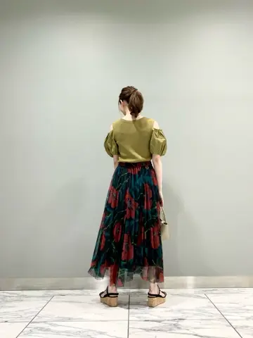 GRACE CONTINENTAL The Banquet eri コーディネート画像