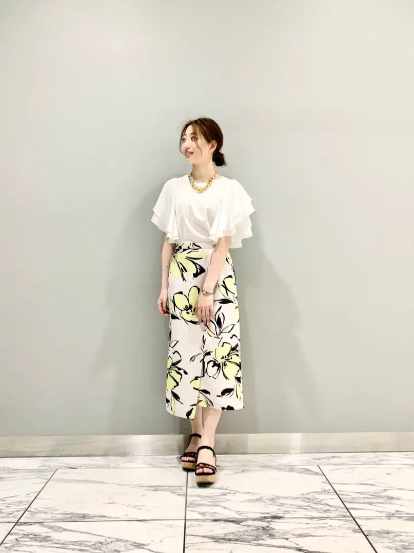 GRACE CONTINENTAL The Banquet eri コーディネート画像