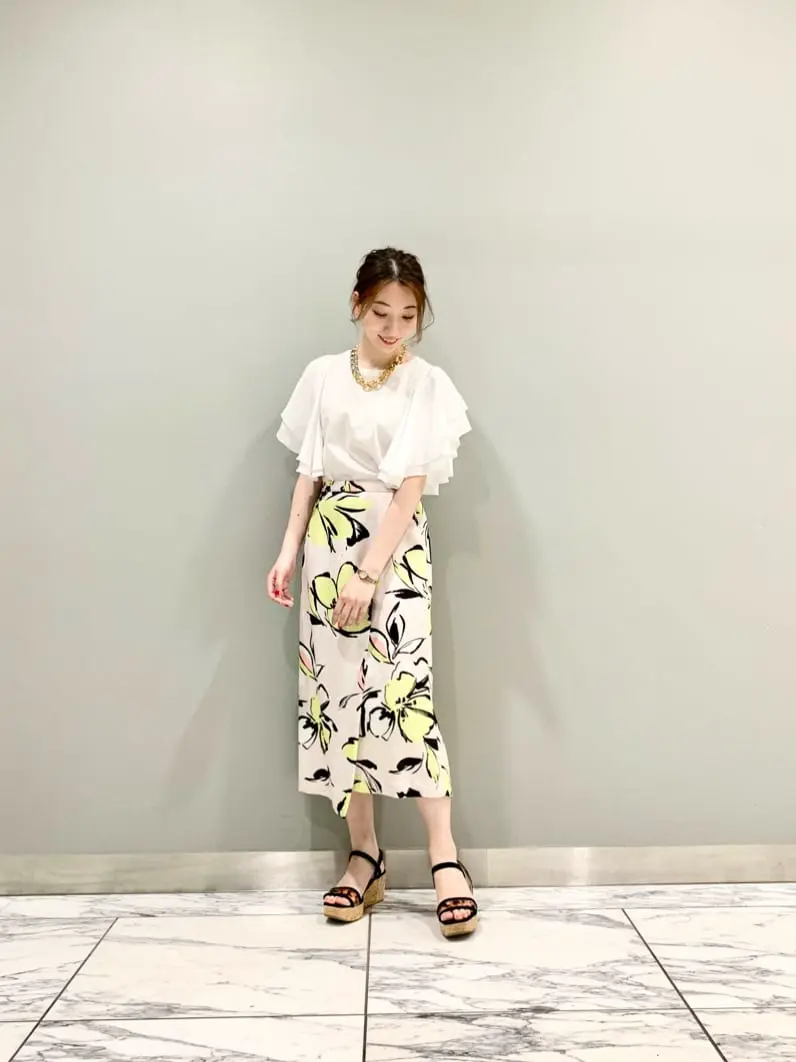 GRACE CONTINENTAL The Banquet eri コーディネート画像