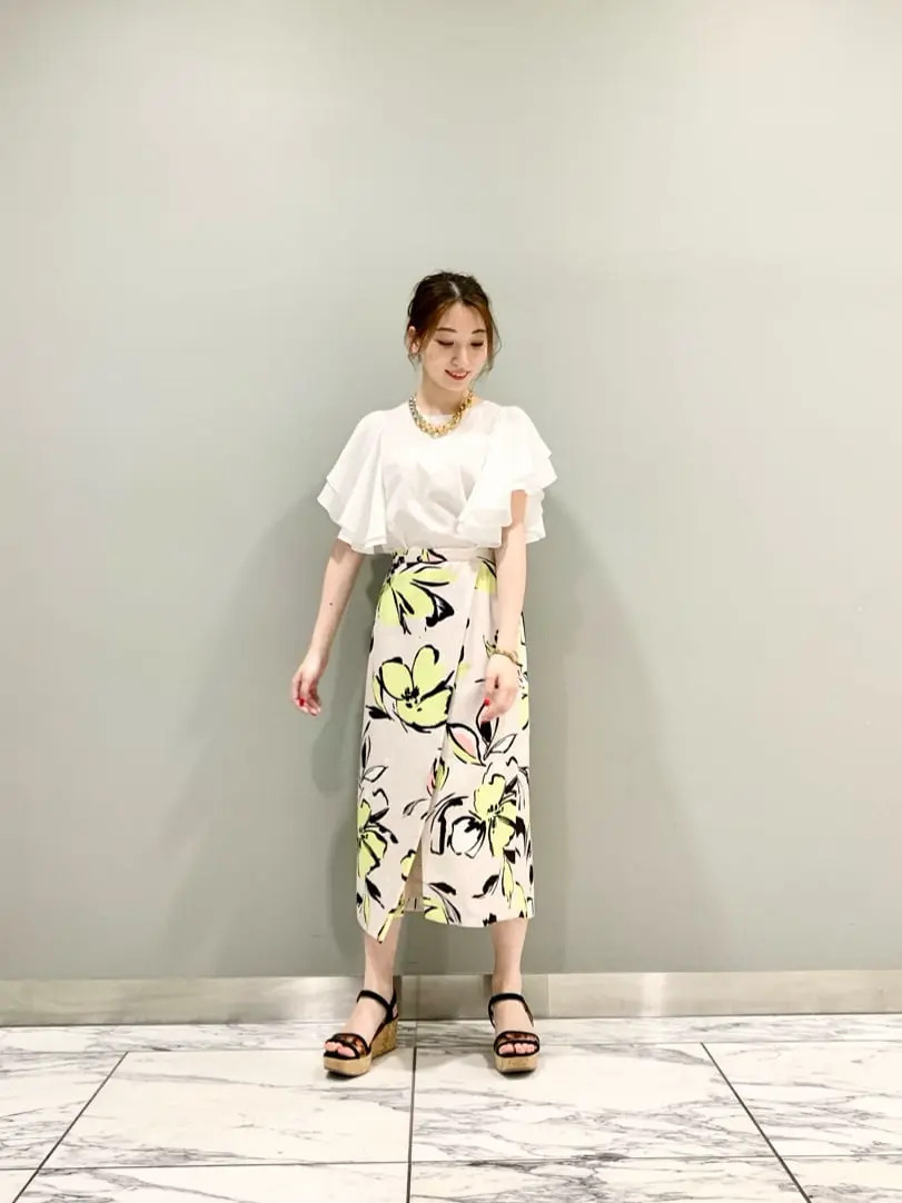 GRACE CONTINENTAL The Banquet eri コーディネート画像