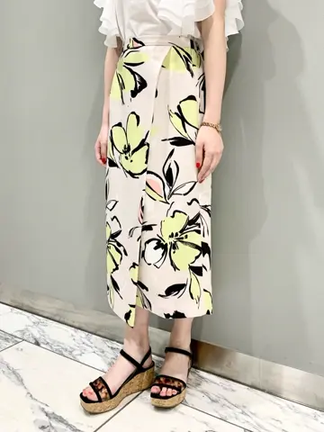 GRACE CONTINENTAL The Banquet eri コーディネート画像