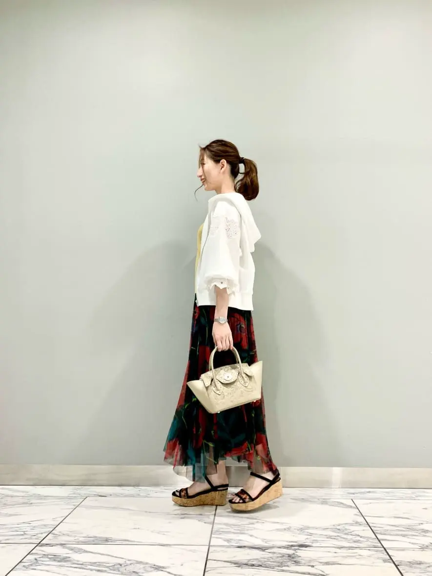 GRACE CONTINENTAL The Banquet eri コーディネート画像