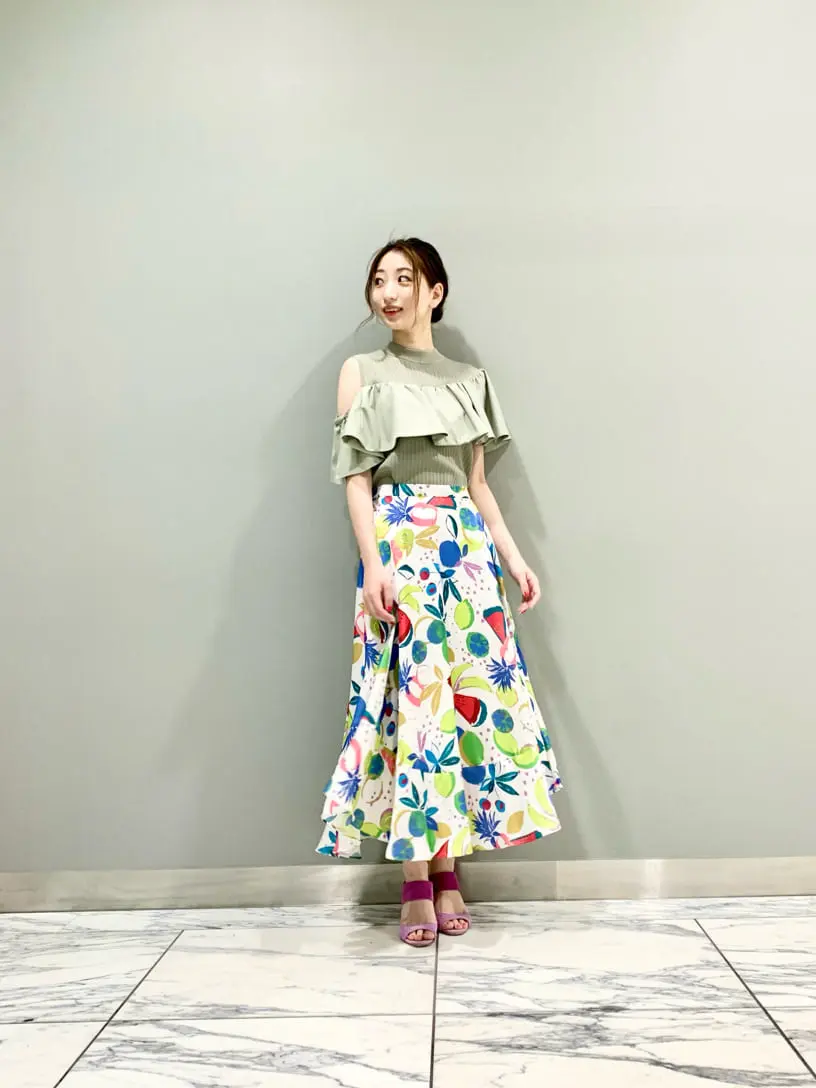 GRACE CONTINENTAL The Banquet eri コーディネート画像