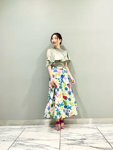 GRACE CONTINENTAL The Banquet eri コーディネート画像