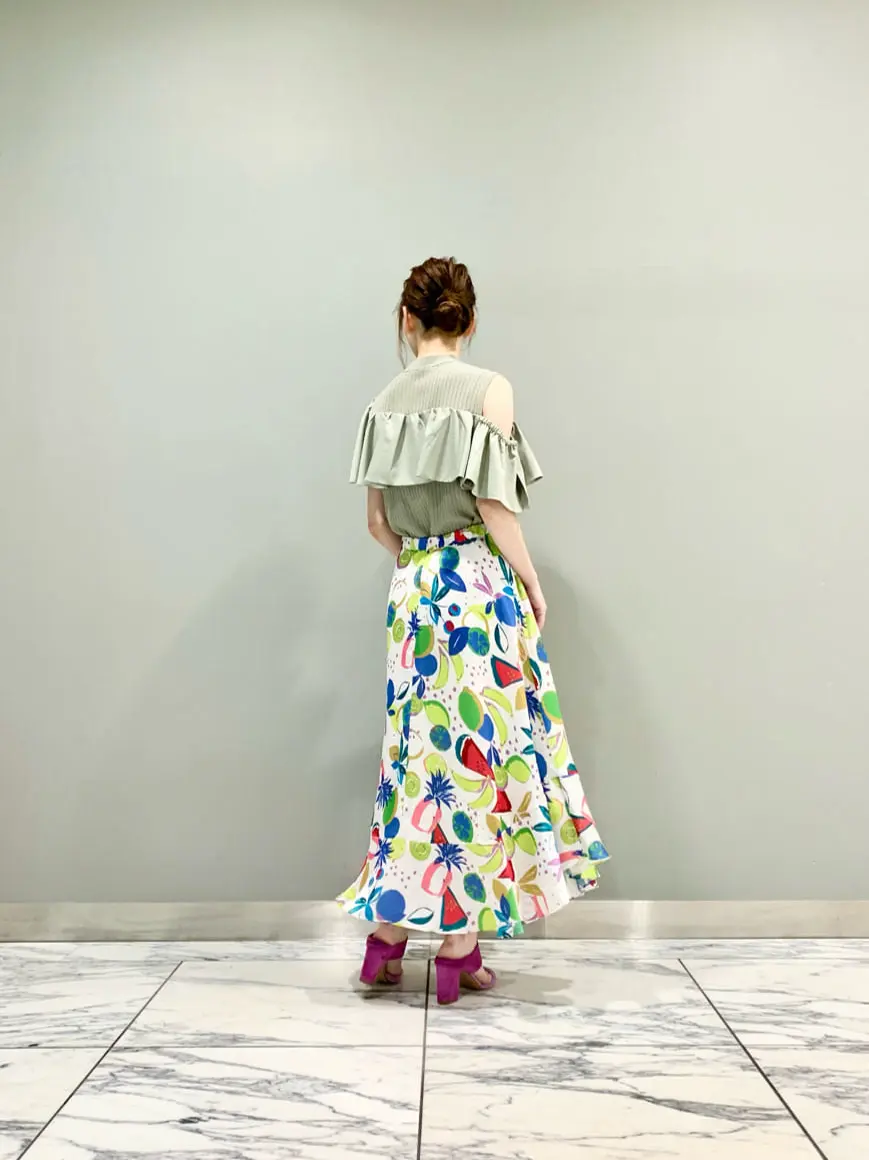 GRACE CONTINENTAL The Banquet eri コーディネート画像