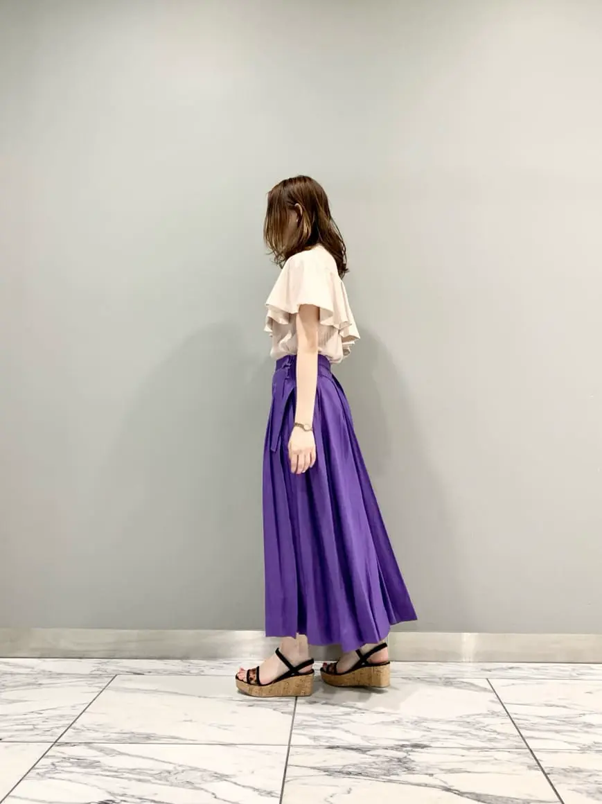 GRACE CONTINENTAL The Banquet eri コーディネート画像