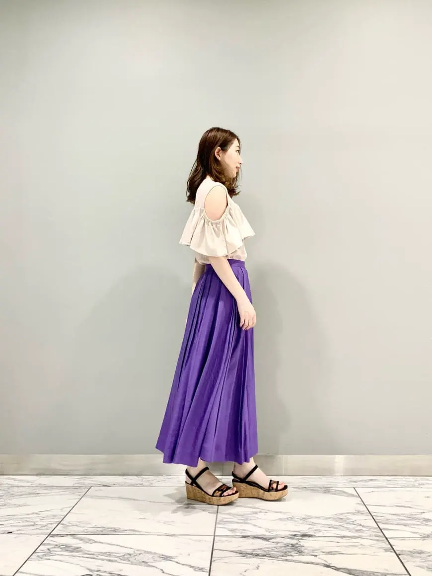 GRACE CONTINENTAL The Banquet eri コーディネート画像