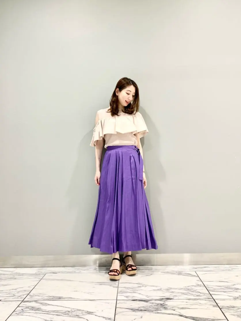 GRACE CONTINENTAL The Banquet eri コーディネート画像