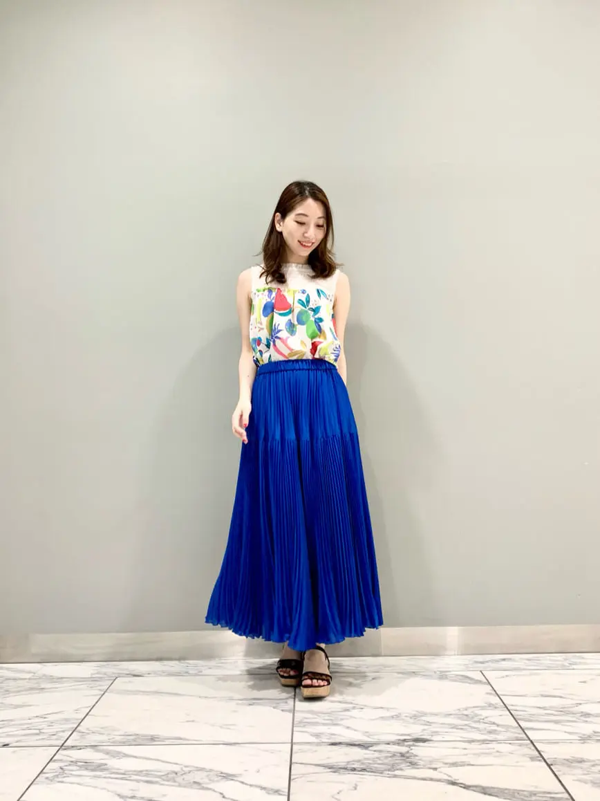 GRACE CONTINENTAL The Banquet eri コーディネート画像