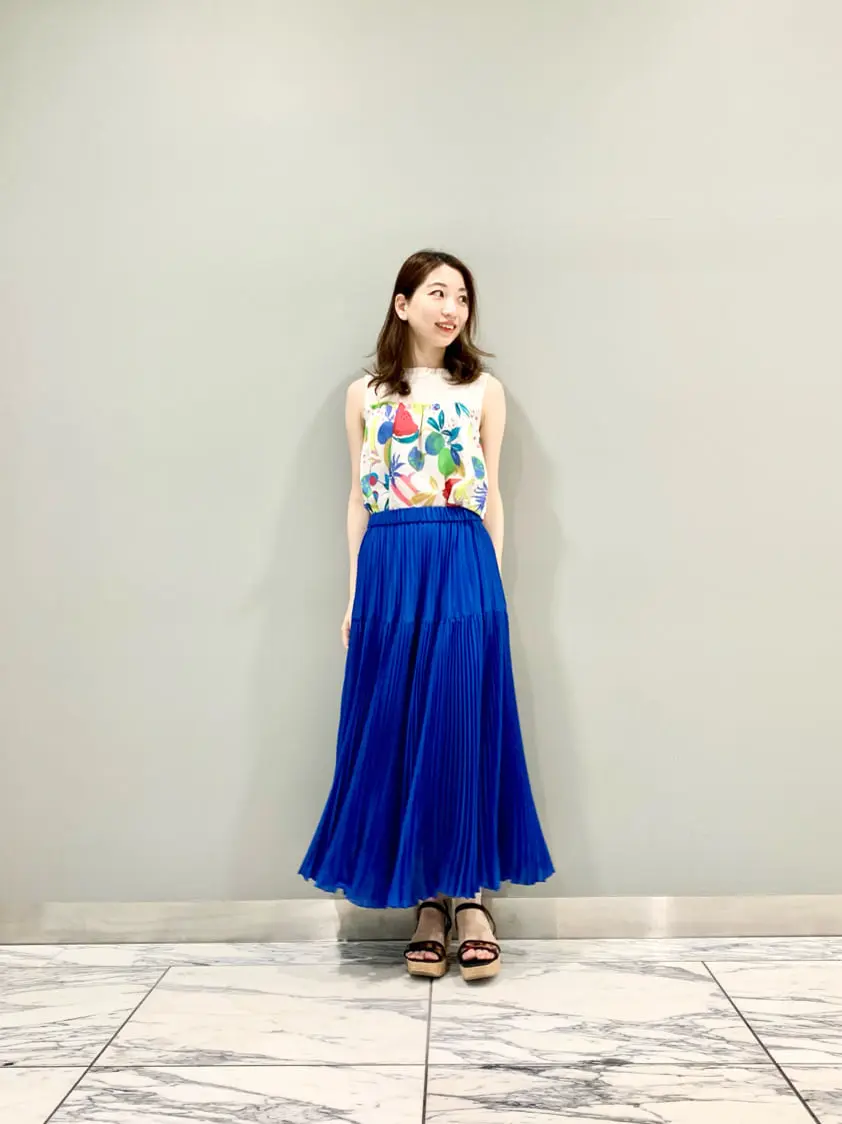 GRACE CONTINENTAL The Banquet eri コーディネート画像