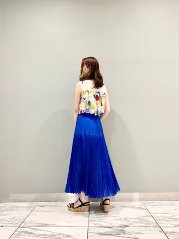 GRACE CONTINENTAL The Banquet eri コーディネート画像