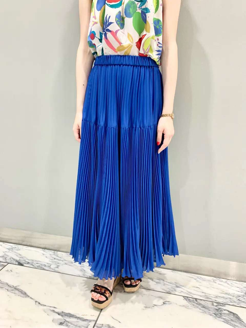 GRACE CONTINENTAL The Banquet eri コーディネート画像