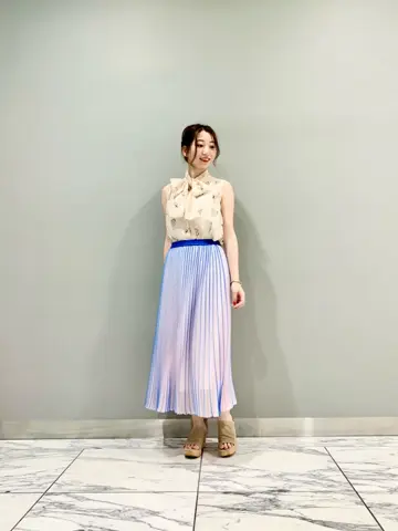 GRACE CONTINENTAL The Banquet eri コーディネート画像