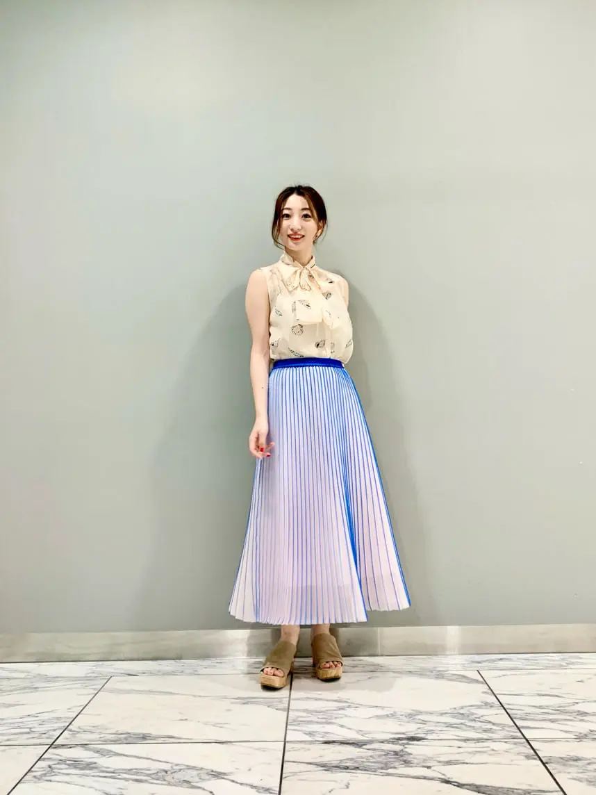 GRACE CONTINENTAL The Banquet eri コーディネート画像