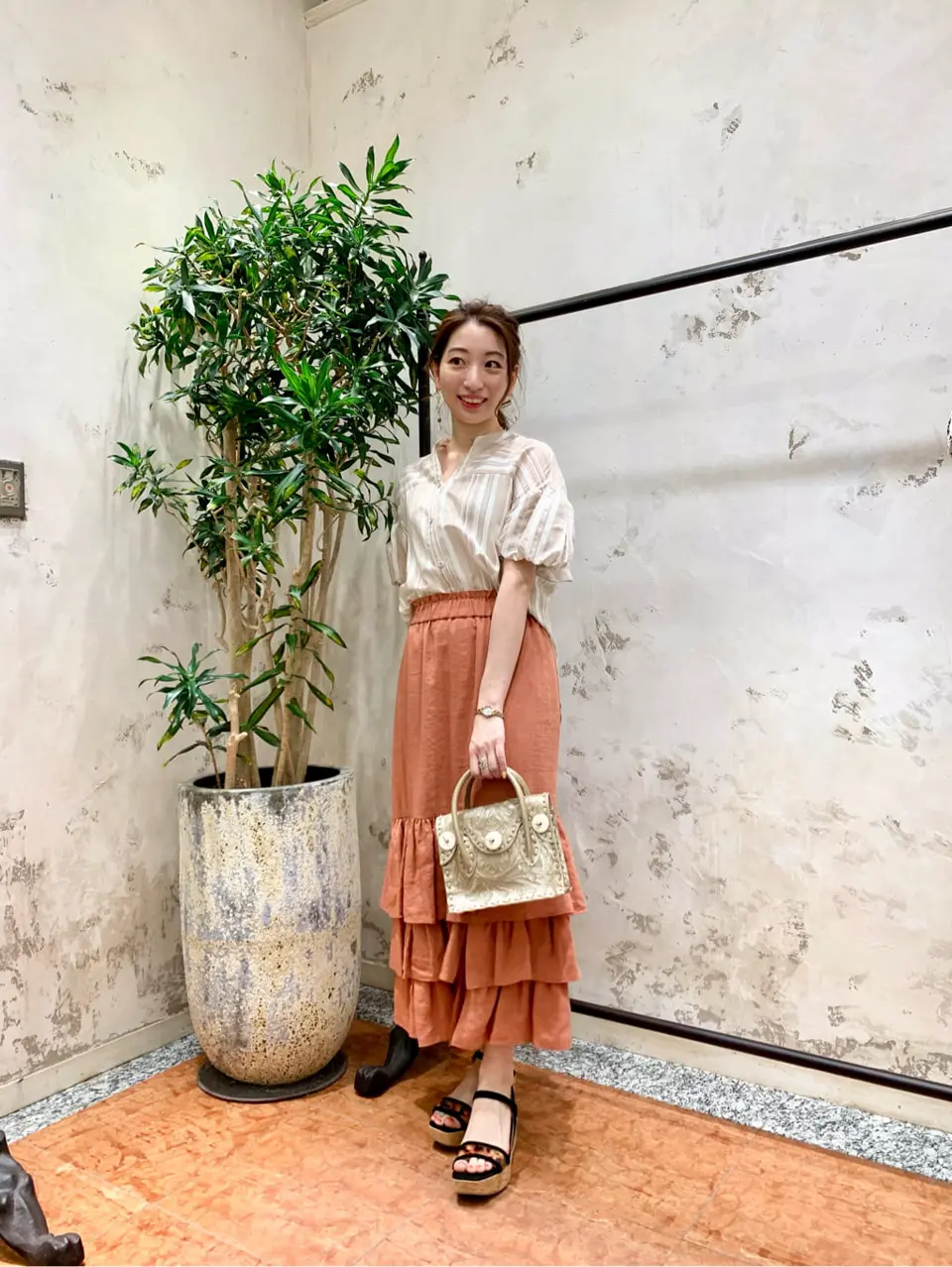 GRACE CONTINENTAL The Banquet eri コーディネート画像