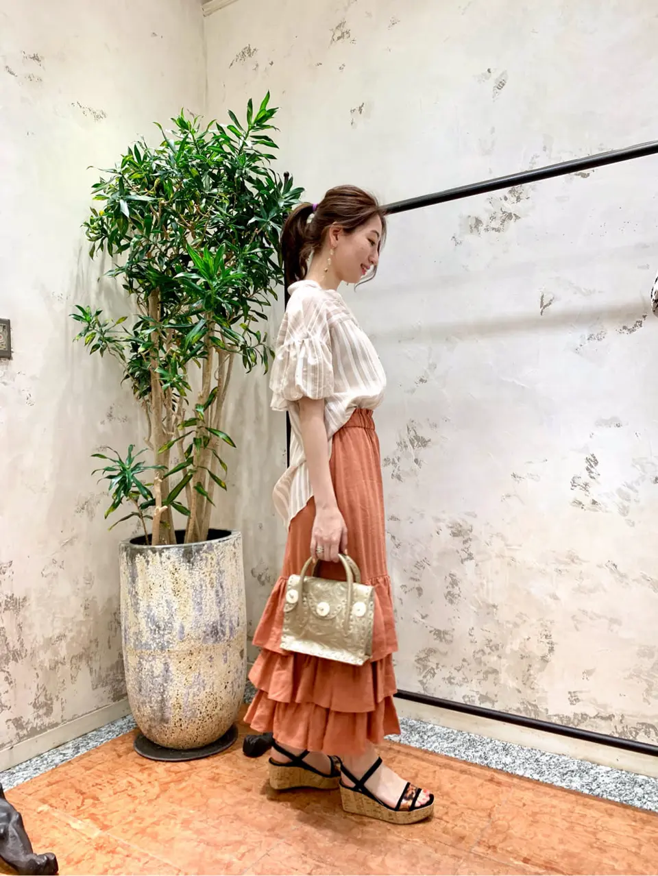 GRACE CONTINENTAL The Banquet eri コーディネート画像