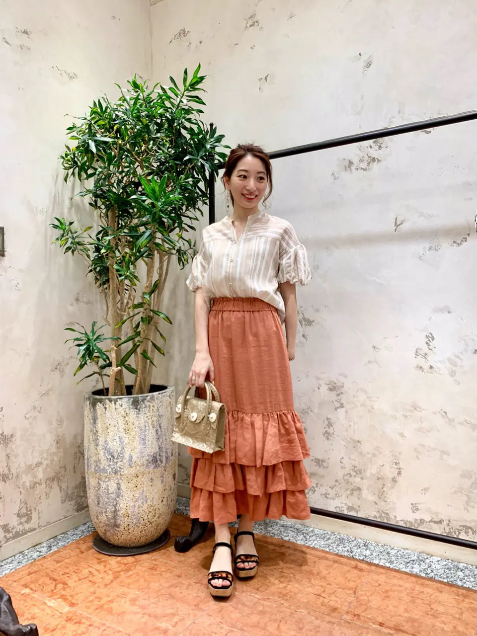 GRACE CONTINENTAL The Banquet eri コーディネート画像